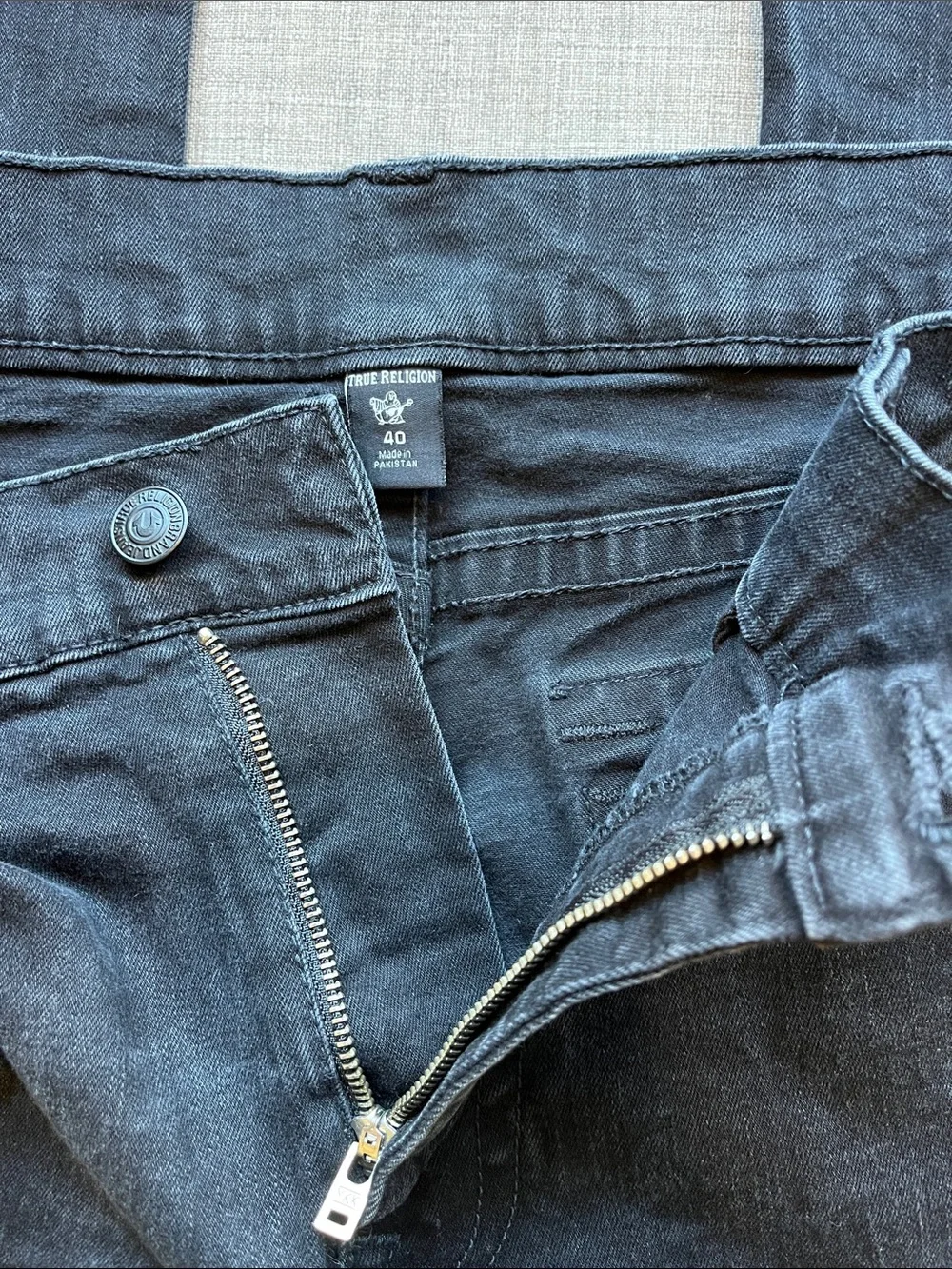 True Religion Ricky Relaxed Straight Black Jeans 40